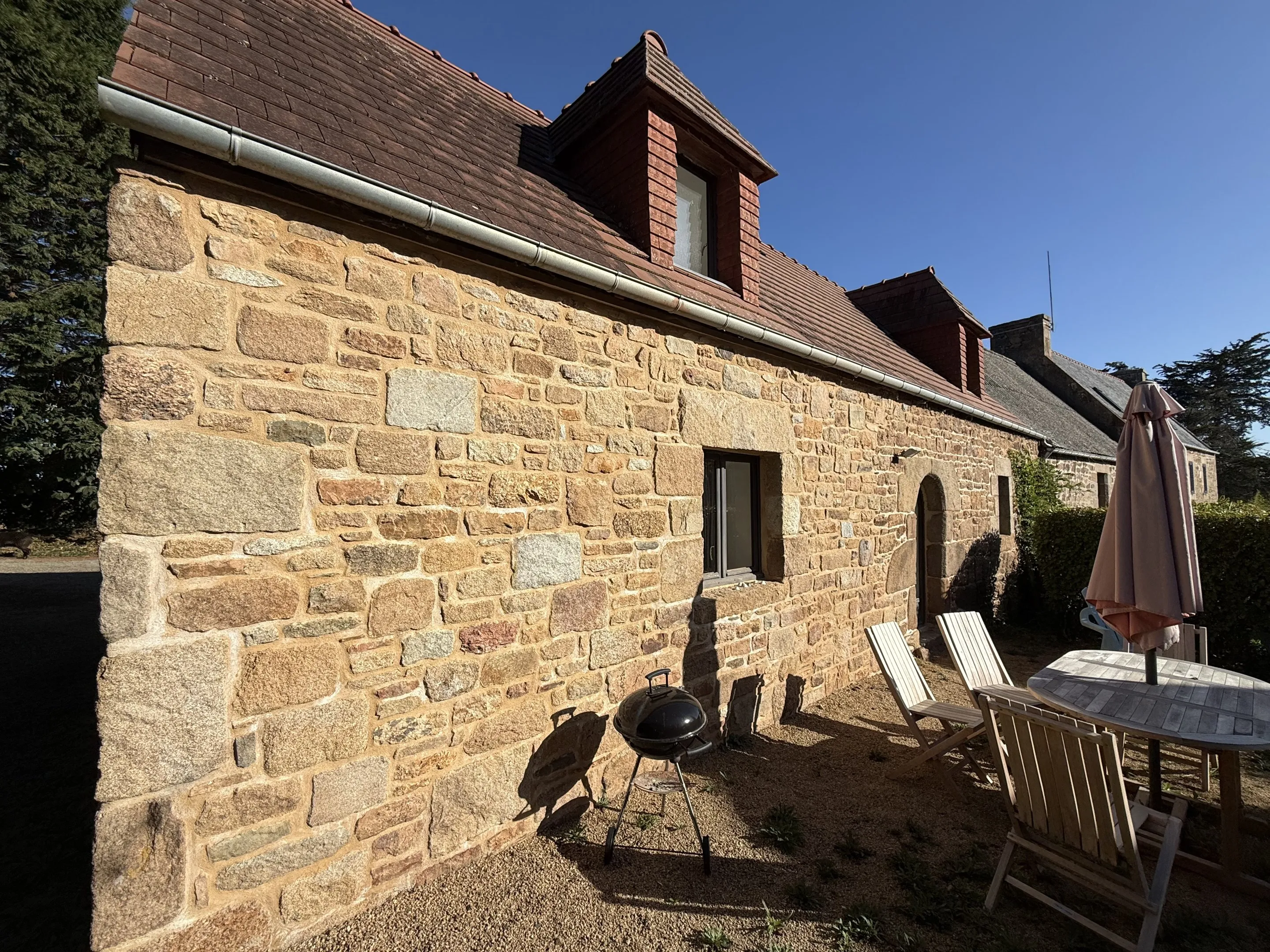 Cleuz Meur et sa terrasse au soleil